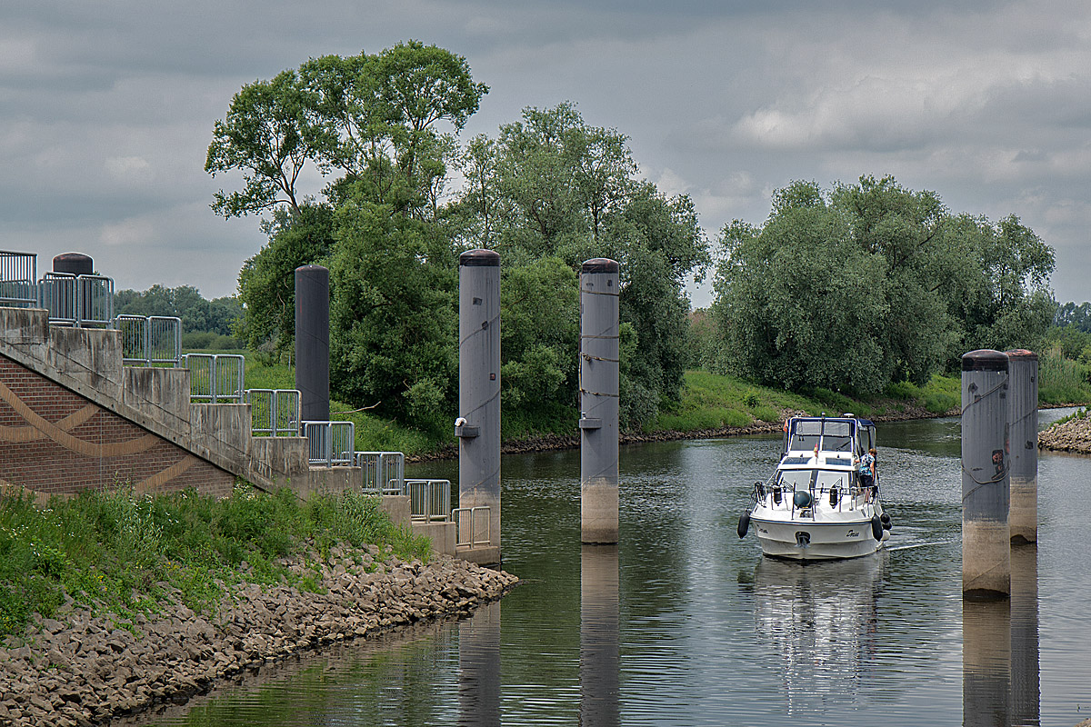 Hafeneinfahrt.jpg