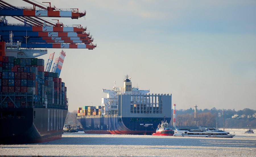 Hamburg Hafen 120210 b