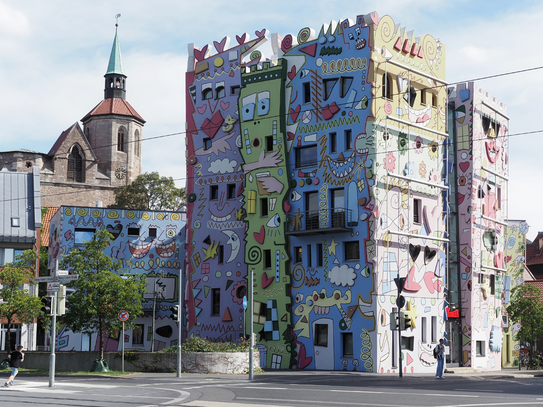 Happy Rizzi Haus 3.jpg