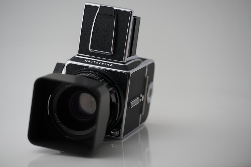 Hasselblad01 small