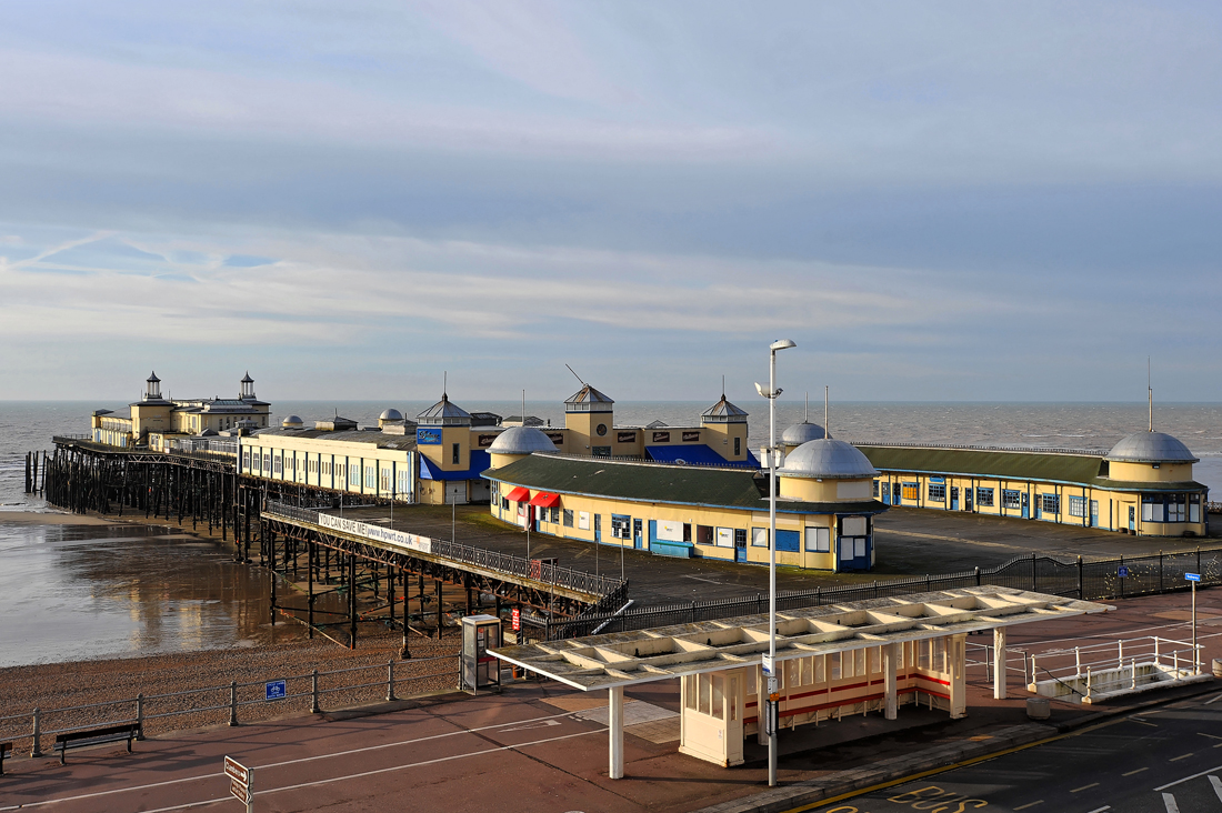 Hastings Pier.jpg
