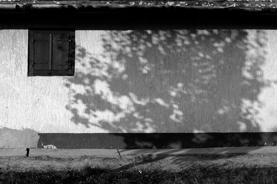 Haus Kopasz mit Schatten