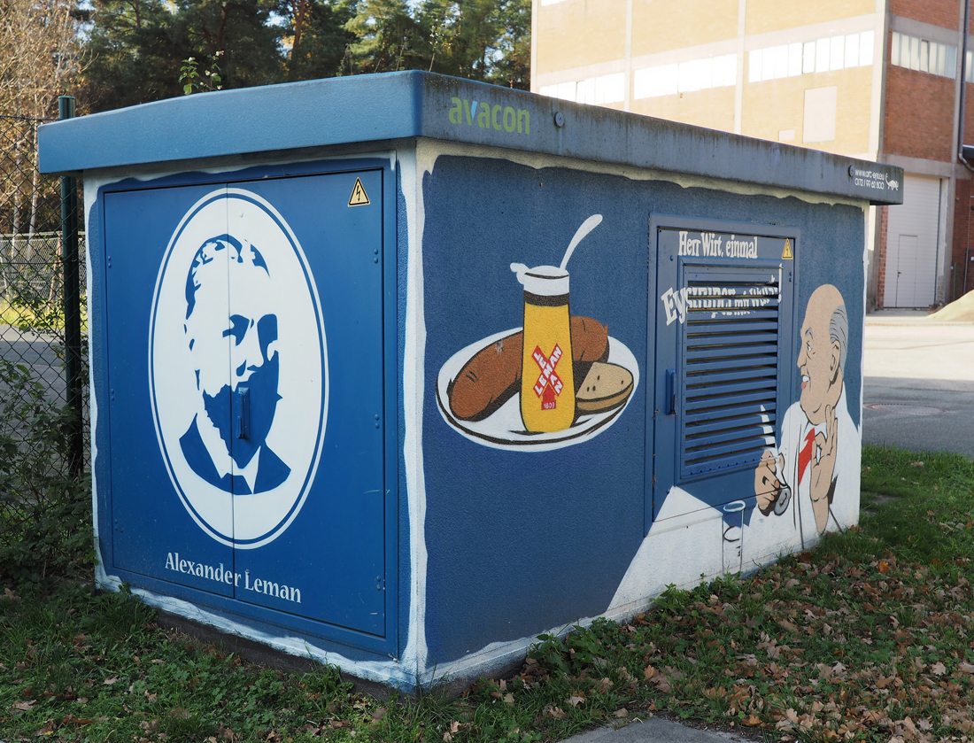 Herr Wirt, einmal Eystruper mit Wurst.jpg