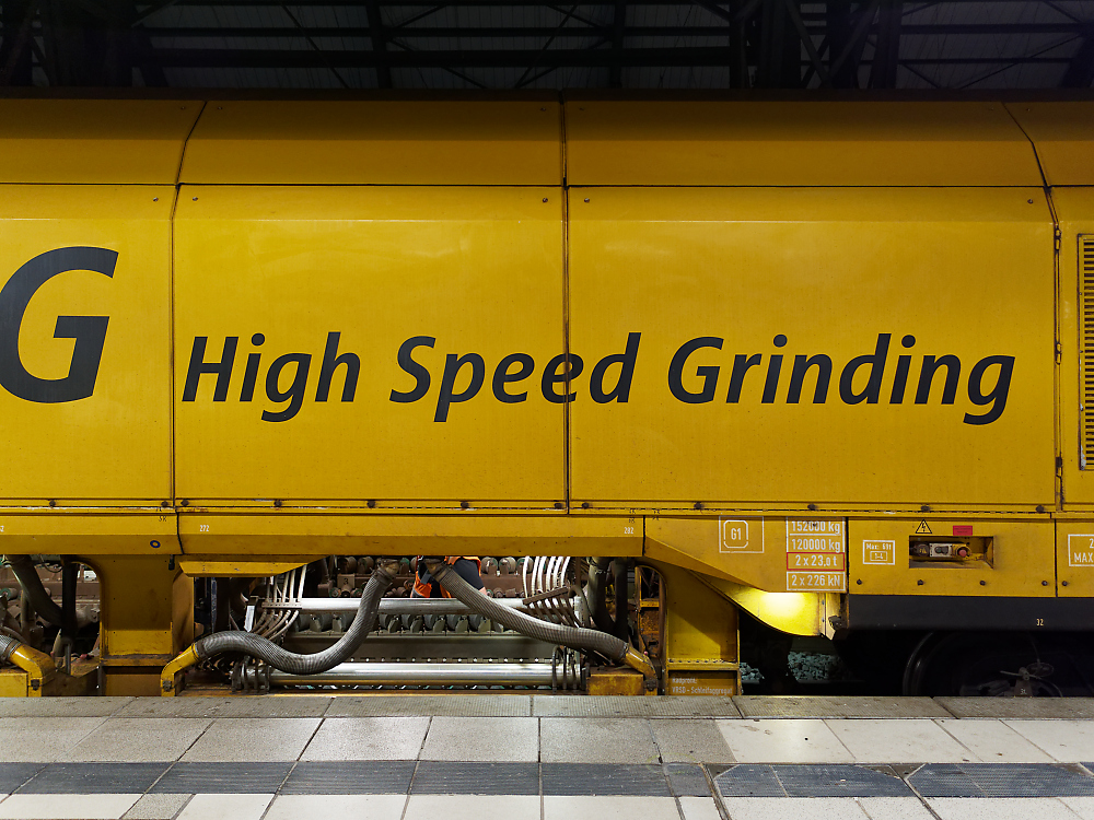 High Speed Grinding 2.jpg