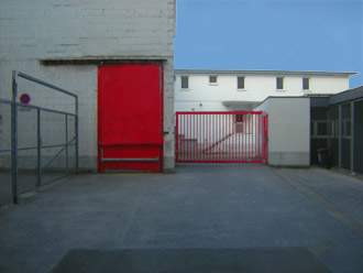 hinterhof 1  web