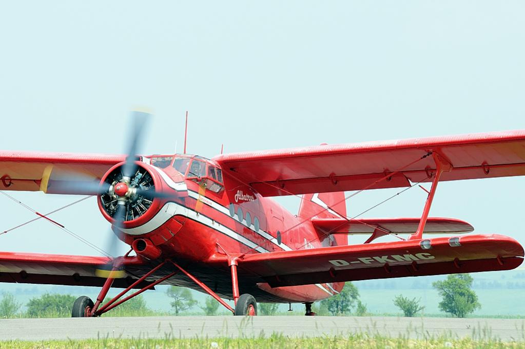 Historischer Flugtag in Alkersleben