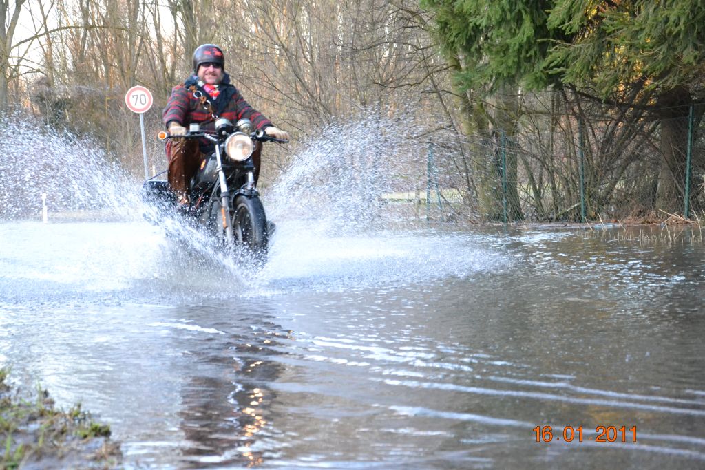 Hochwasser Baumberg 098 01