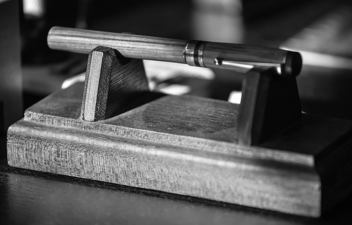 Holzfüller BW.jpg