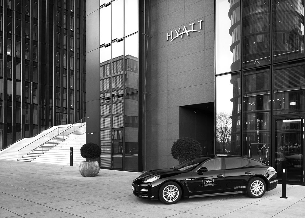 Hyatt  Fuji X10