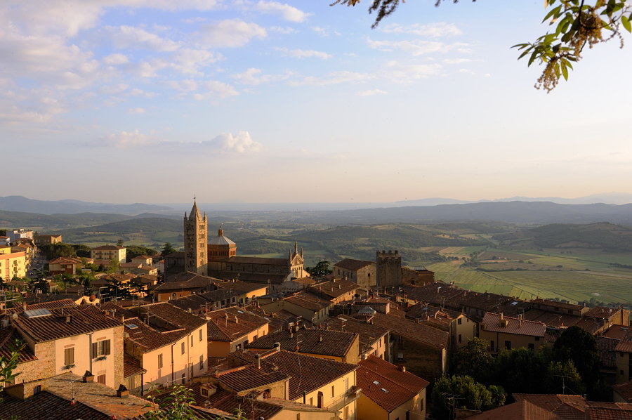 im letzten Sonnenlicht Massa Marittima
