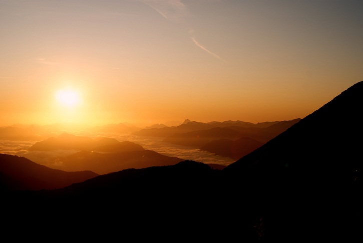 Im Tal noch Nebel