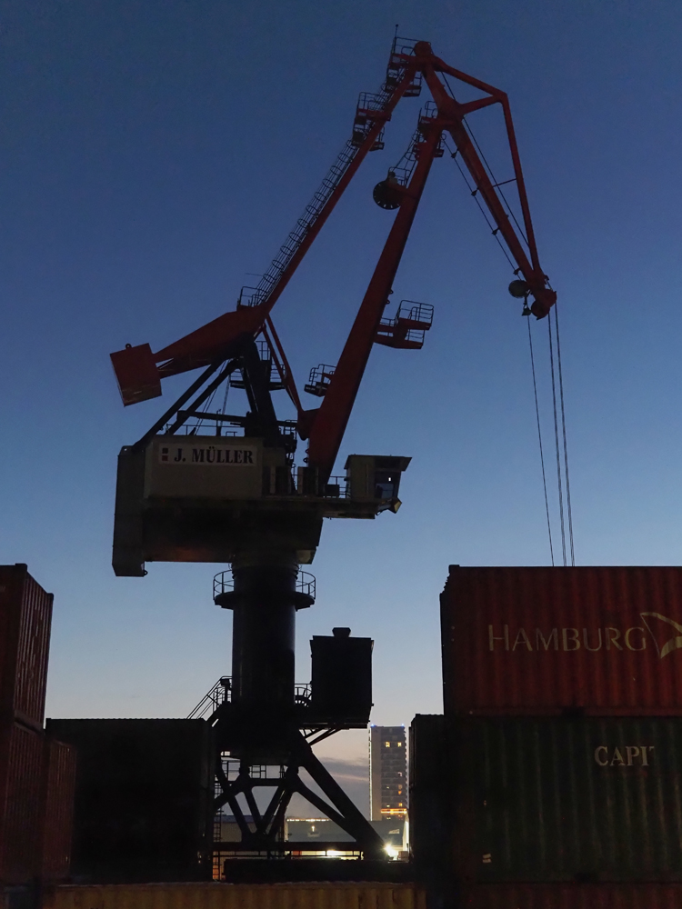 Industriehafen Bremen.jpg