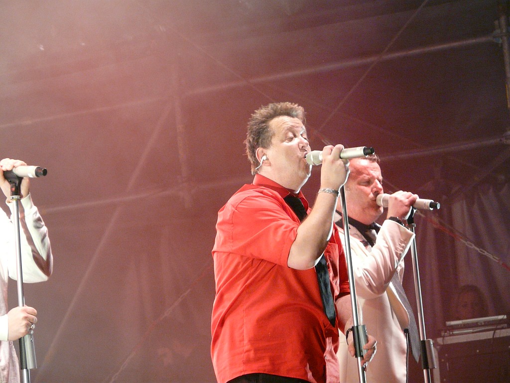 ISO 400, Panasonic Lumix DMC-FZ18