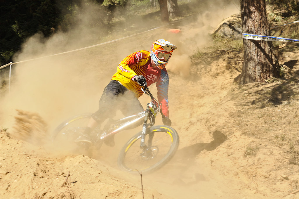 iXS Swiss Downhill Cup,  Bellwald, 01.10.2011.