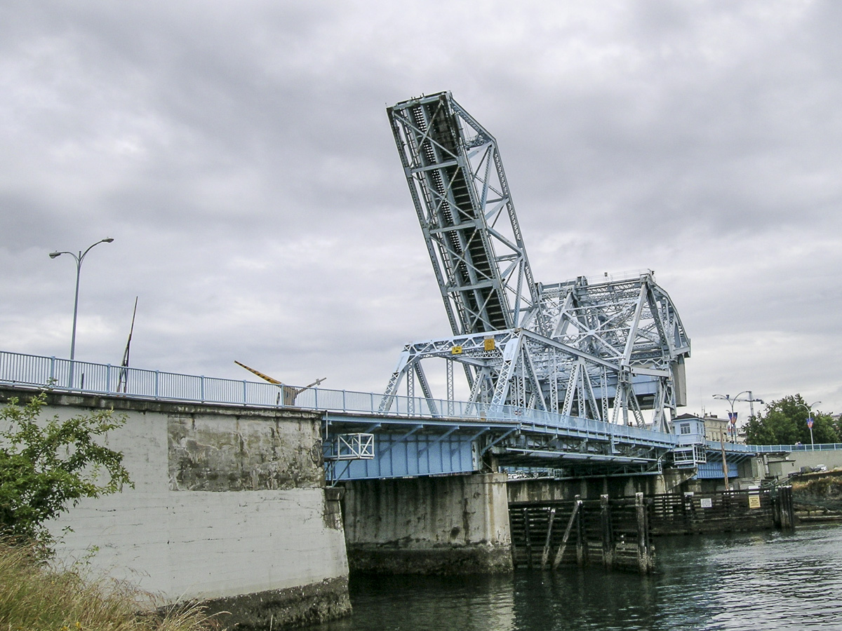 Johnson Street Bridge2
