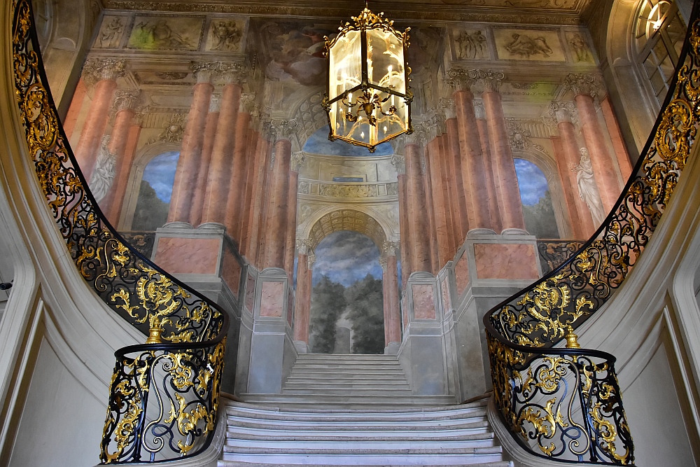 Jugendstiltreppenhaus im Rathaus von Nancy