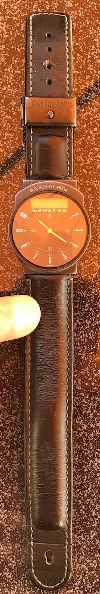 Junghans Mega (2); Erste Analoge Funkarmbanduhr der Welt