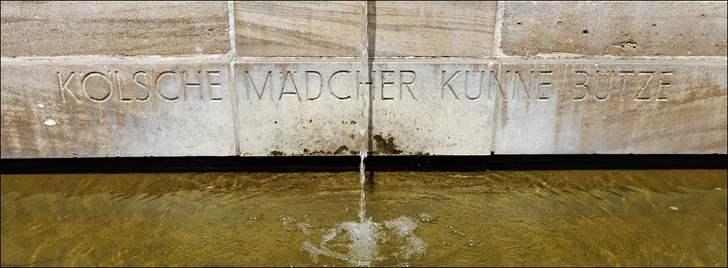 Köln 03.08.12 - Kölsche Mädcher künne bütze