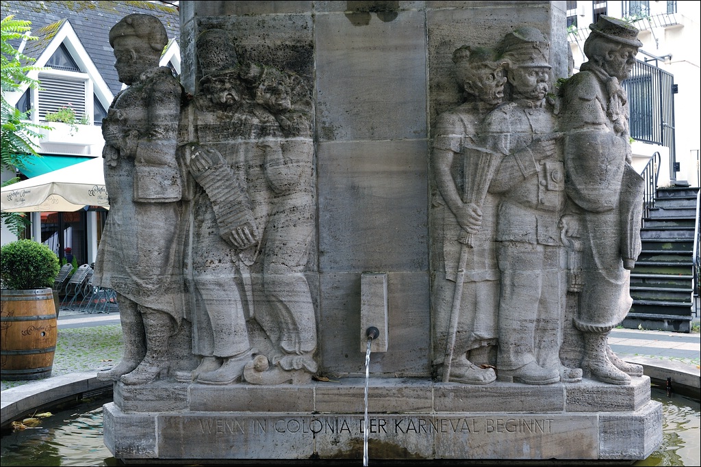 Köln 03.08.12 - Willy Ostermann Brunnen 04