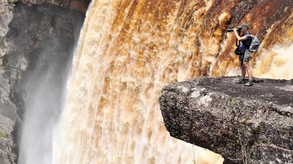 Kaieteur Falls
9952