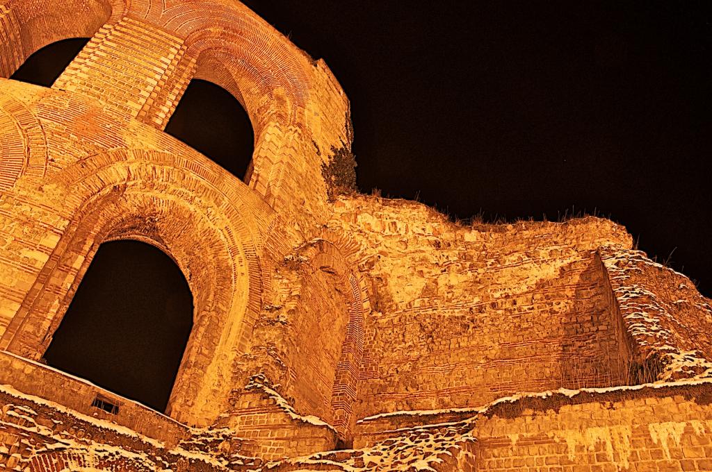 Kaiserthermen III