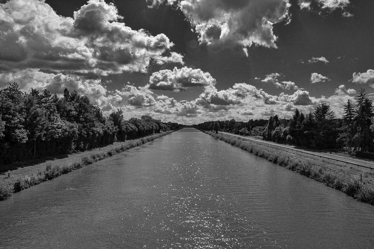 Kanalwolken (1 von 1).JPG