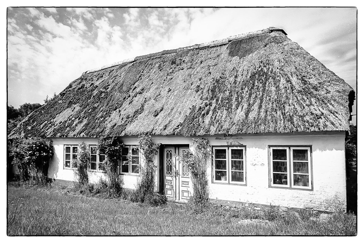 Katenhaus-1.jpg