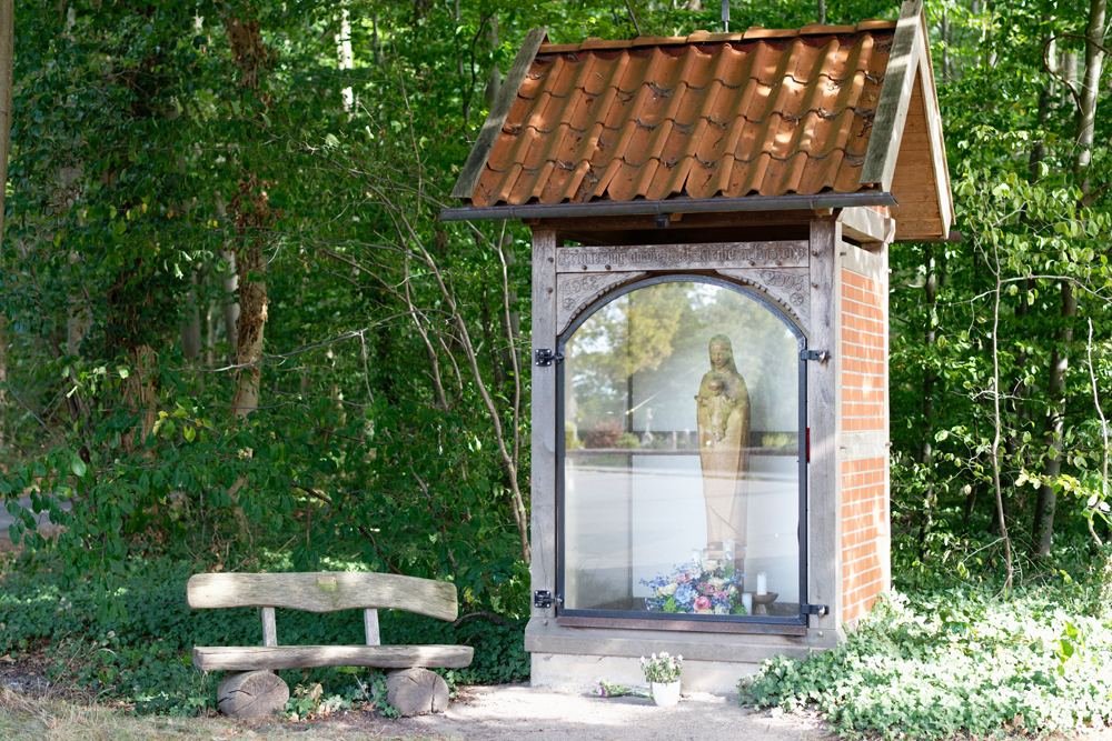 Kath. Kirche Eystrup.jpg
