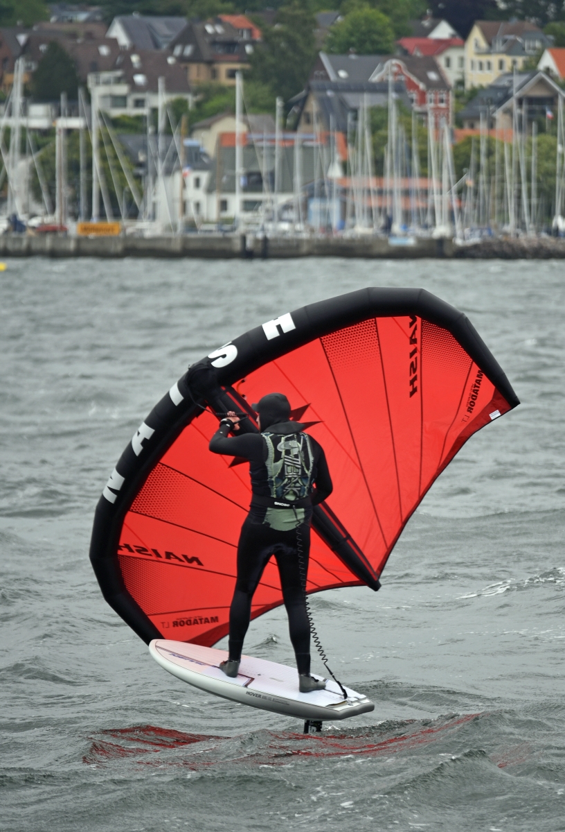 kiel_wing_foiling.jpg