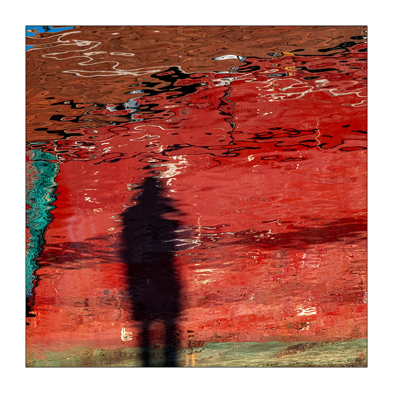 Kiellinie an einem kalten, sonnigen Februartag – Spiegelung mit Selfie © 2025 Sabine Lommatzsch