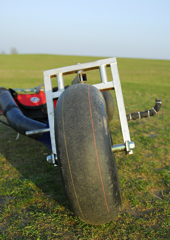 Kiter 10