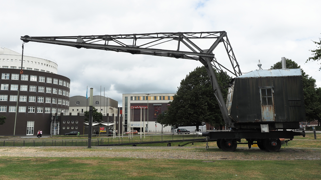 Kranwagen Bremerhaven.jpg
