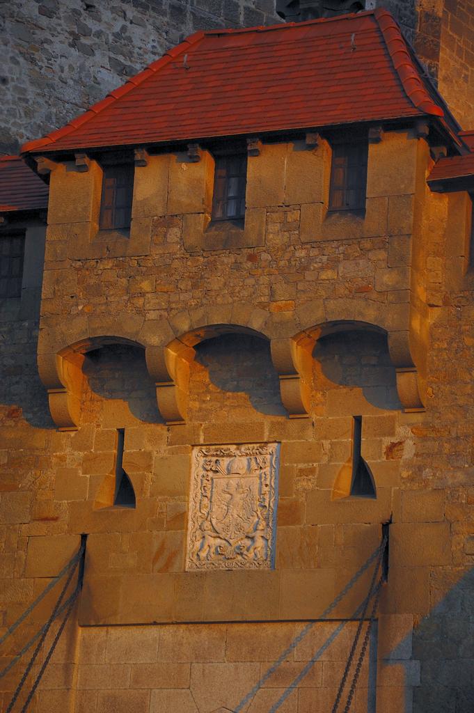 Kreuzenstein 20