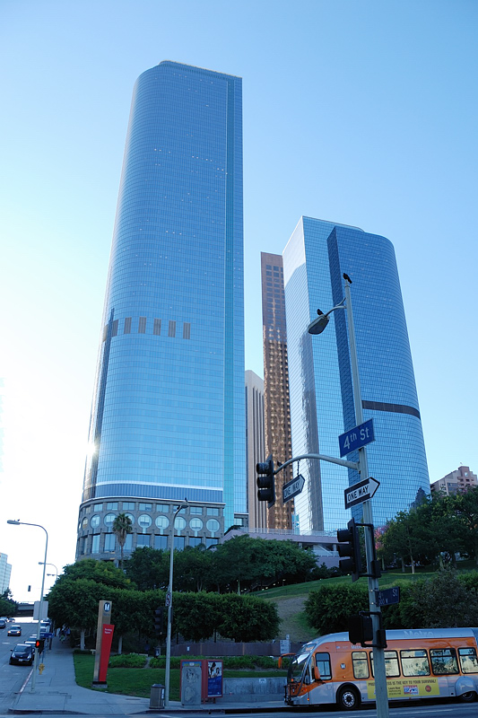 LA 04