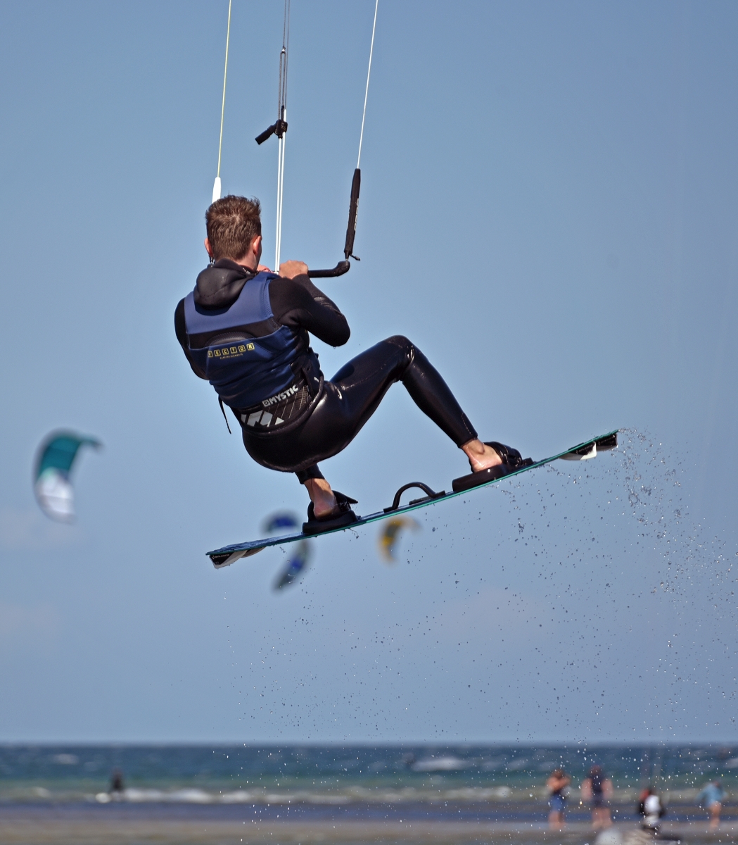 laboe_kitesurfer_2.jpg