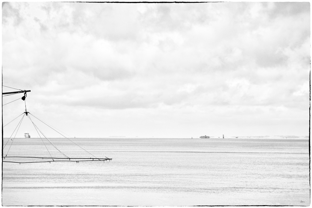 Lac PZ13464
