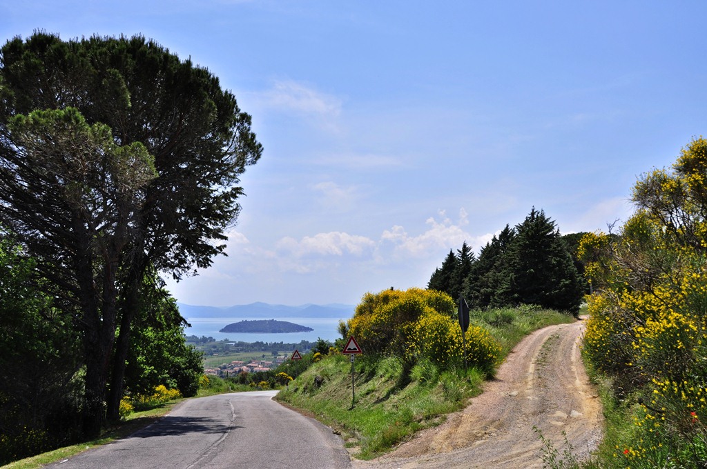 Lago di Trasimeno nach Süden