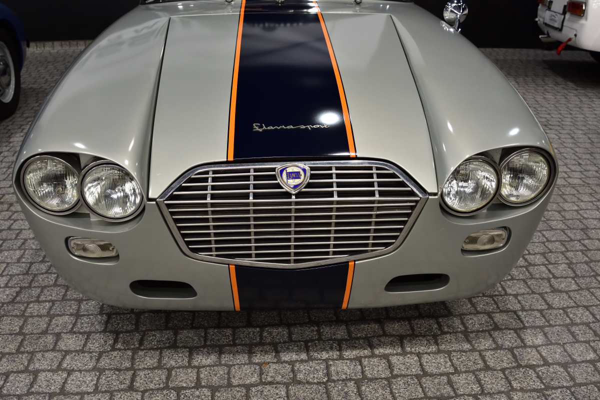 Lancia Flavia Zagato_011.JPG