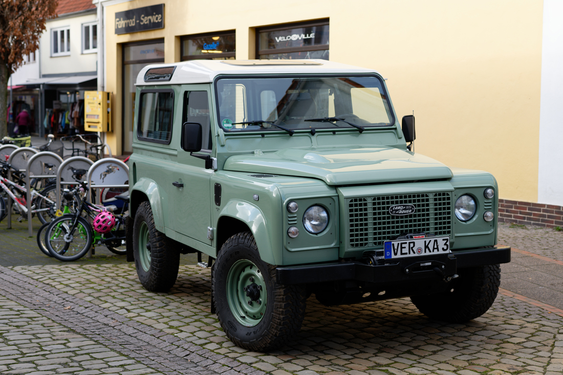 Land Rover kurz.jpg