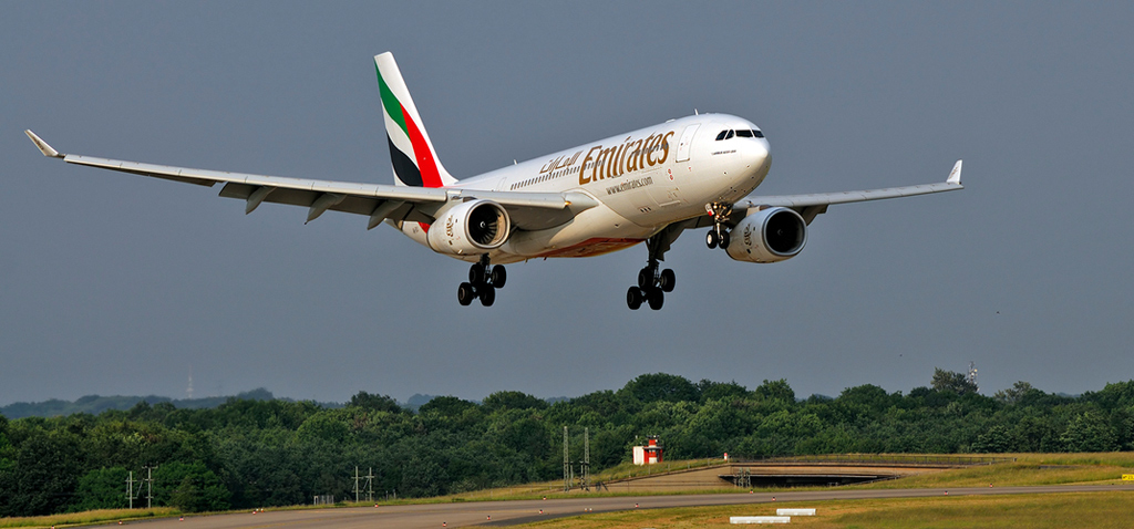 Landing on RWY23R