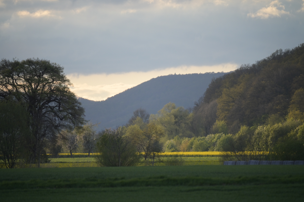 Landschaft mit dem Spiegeltele