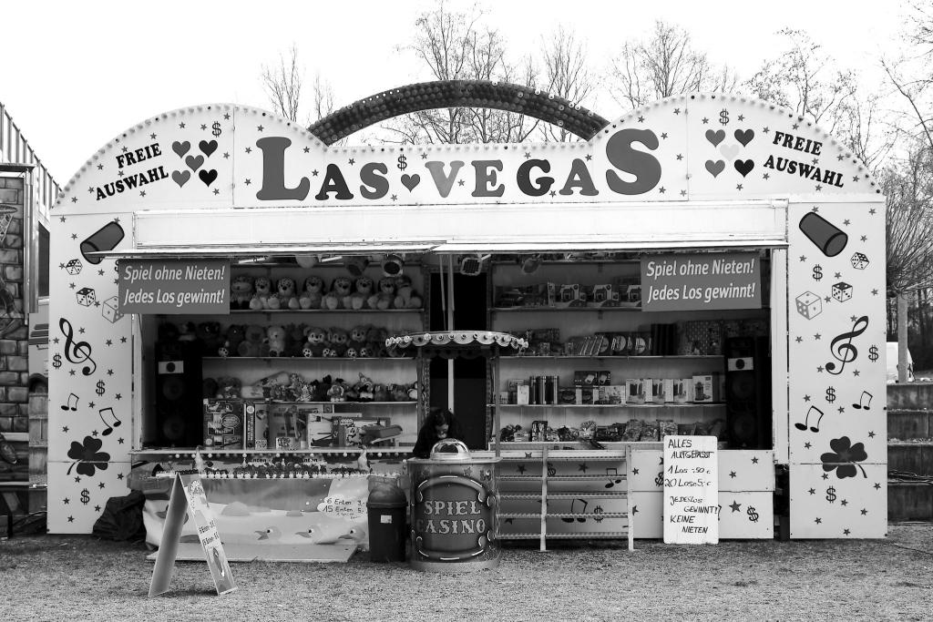 Las Vegas bw  D2X9828
