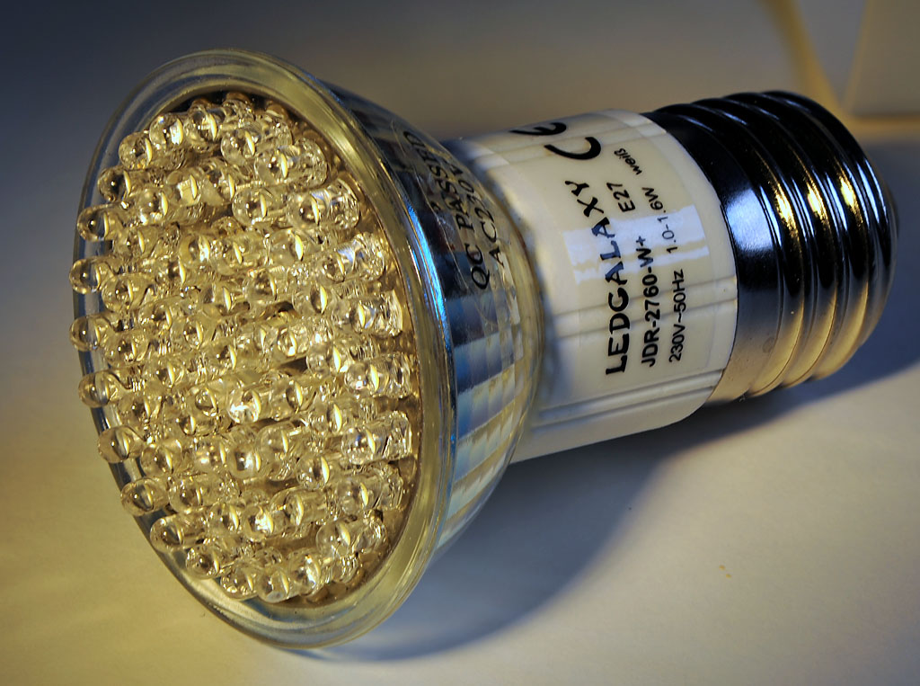 LED 230V