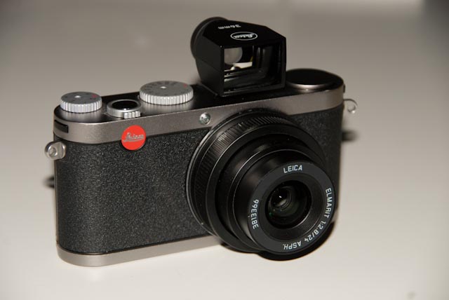 Leica X1