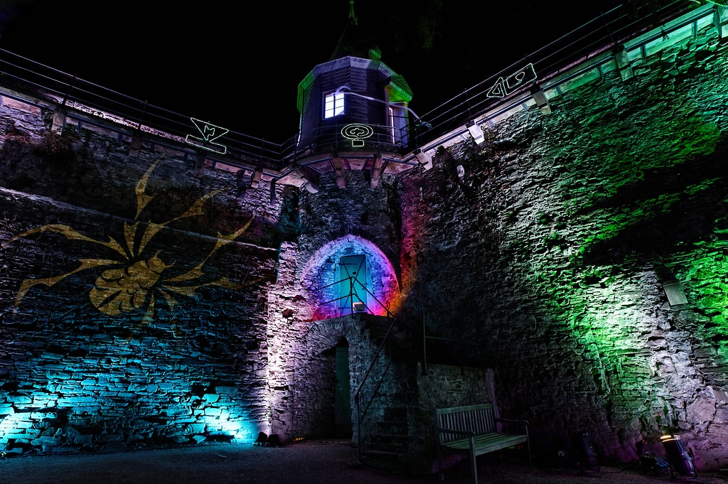 Lichtspiele 08