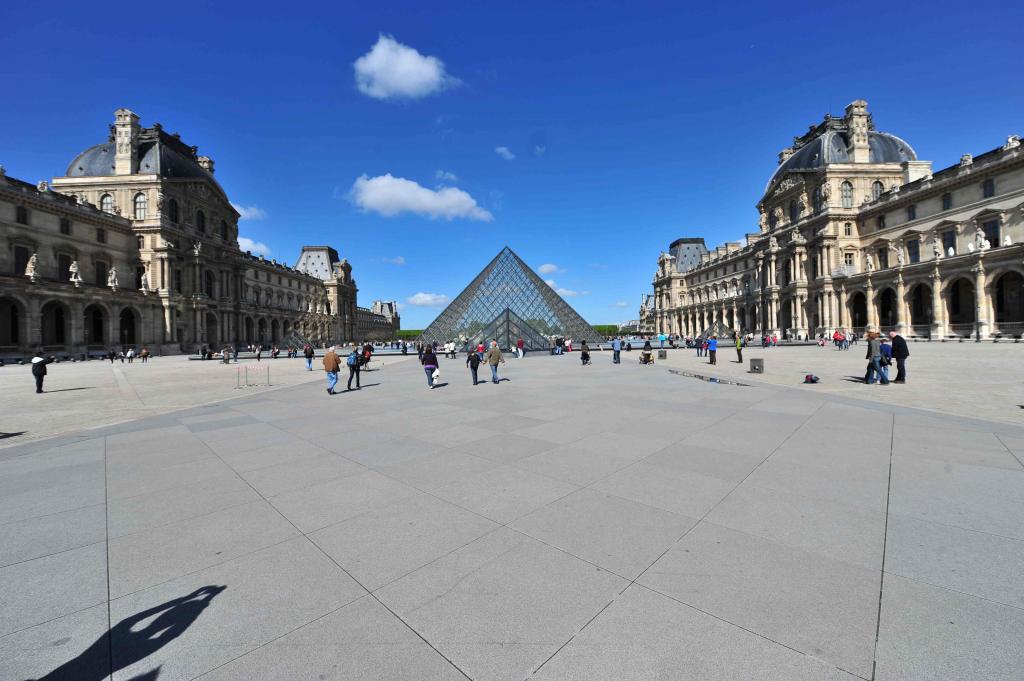 Louvre