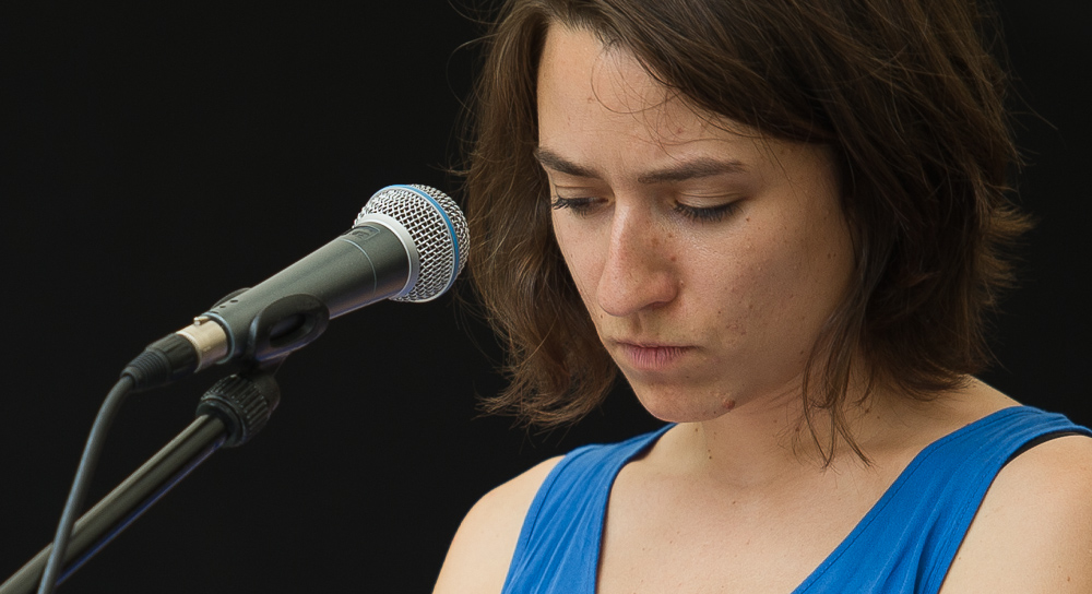 Lucia Cadotsch