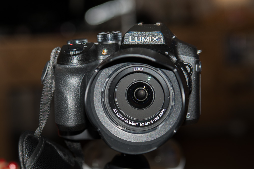 Lumix DMC-FZ300