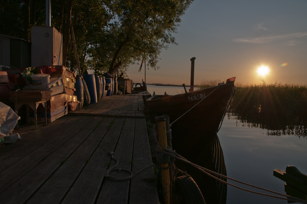 Mücken und Boote