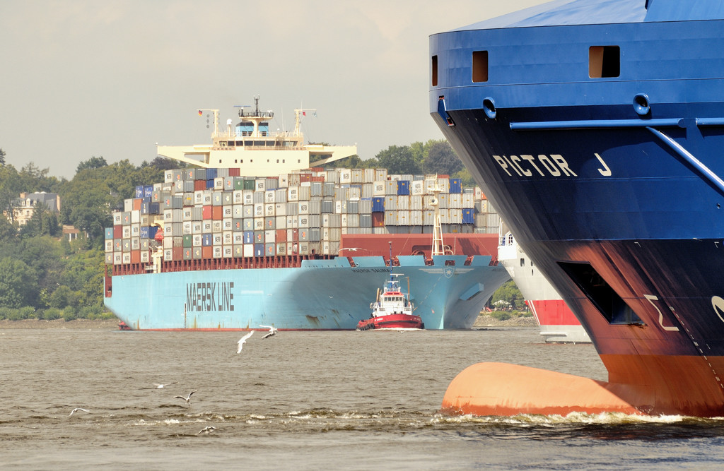 maersk salina 05.08.09 eindrehen parkhafen